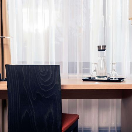 Mercure Hotel Duesseldorf Neuss Oda fotoğraf